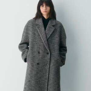 Aritzia Babaton Slouch Coat
